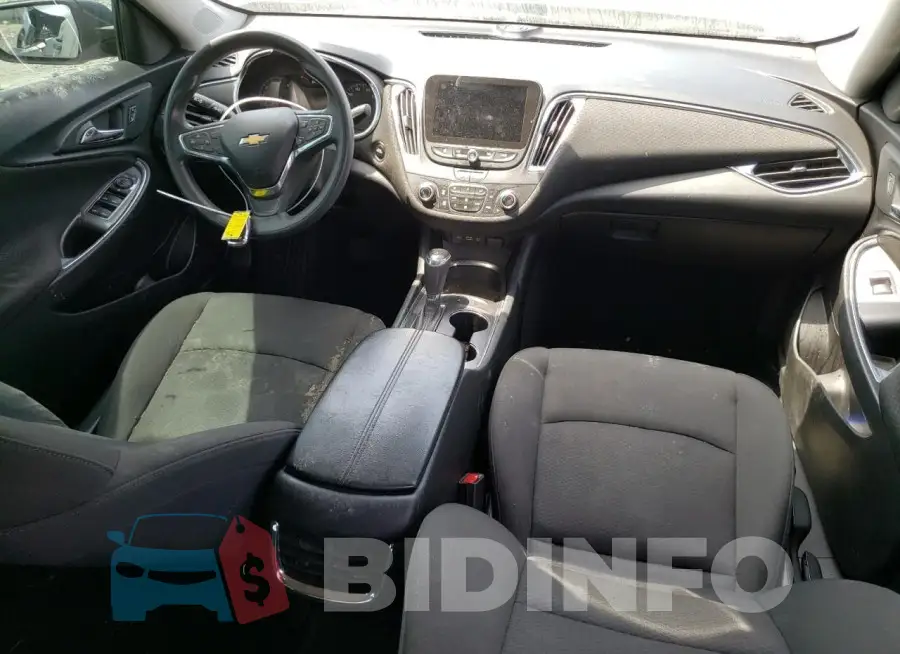 1G1ZD5ST2LF070870 Photo# 8