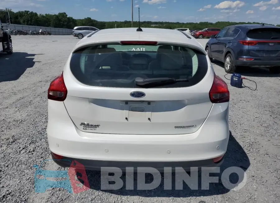 1FADP3N24GL332675 Photo# 6