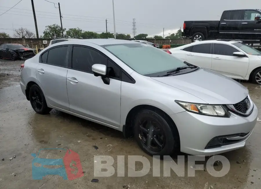19XFB2F73FE011496 Photo# 4