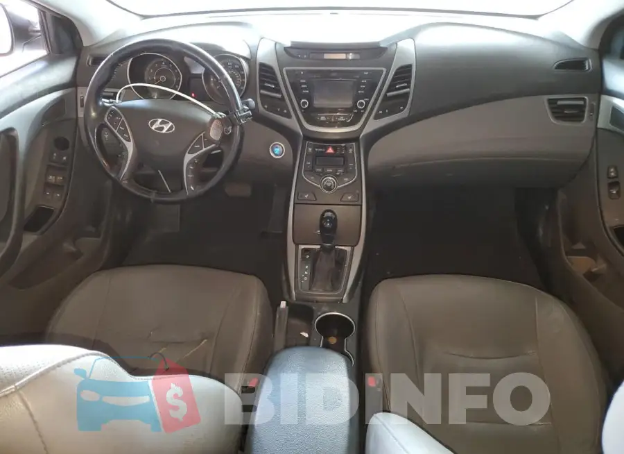 5NPDH4AE8GH678164 Photo# 8
