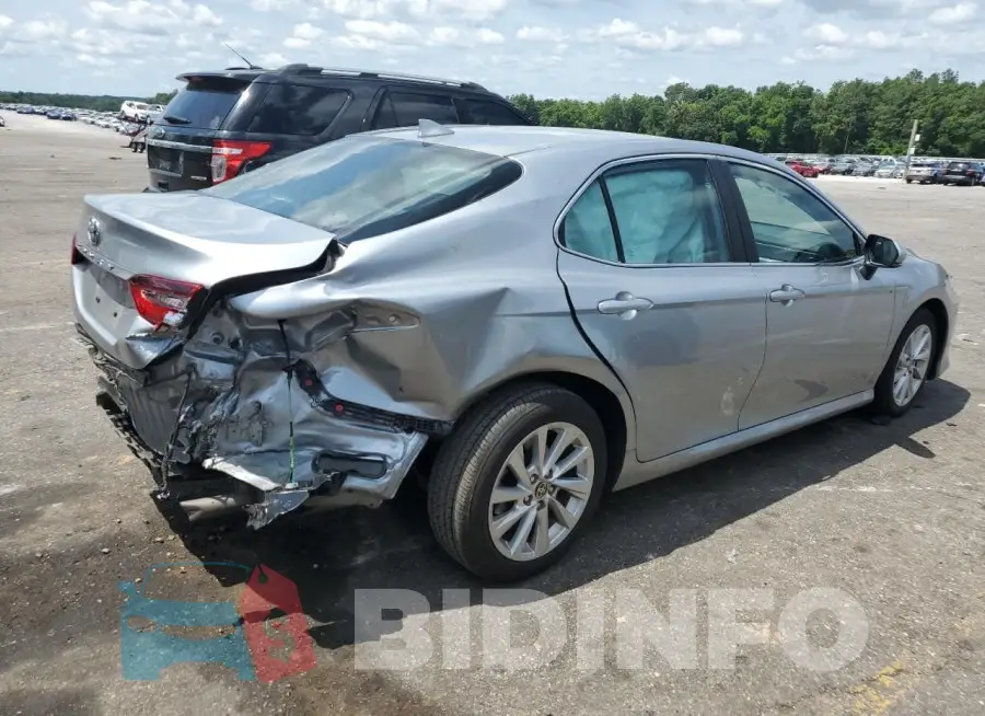 4T1R11AK5PU135127 Photo# 3
