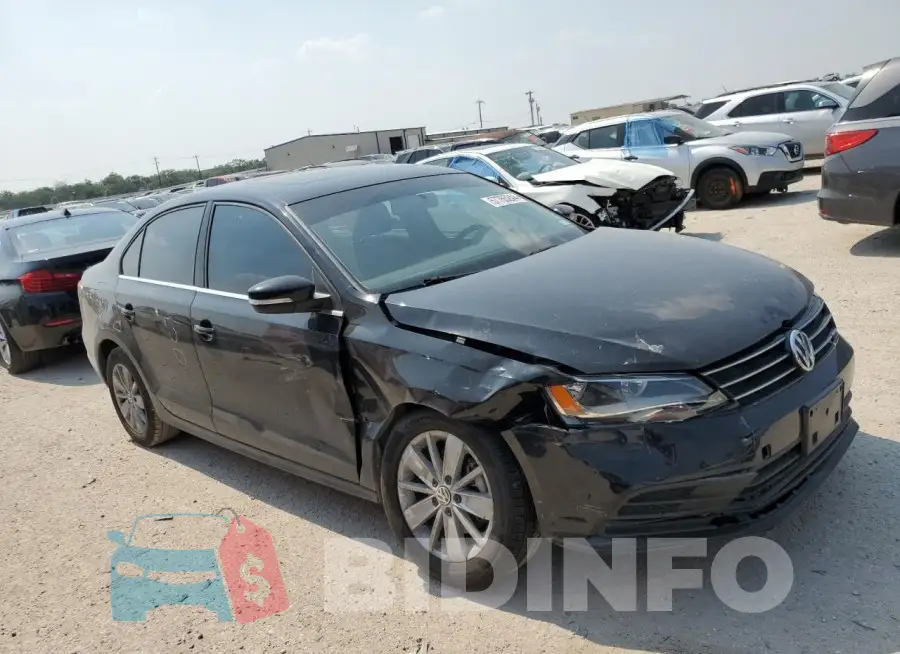 3VWD67AJ9GM375776 Photo# 4