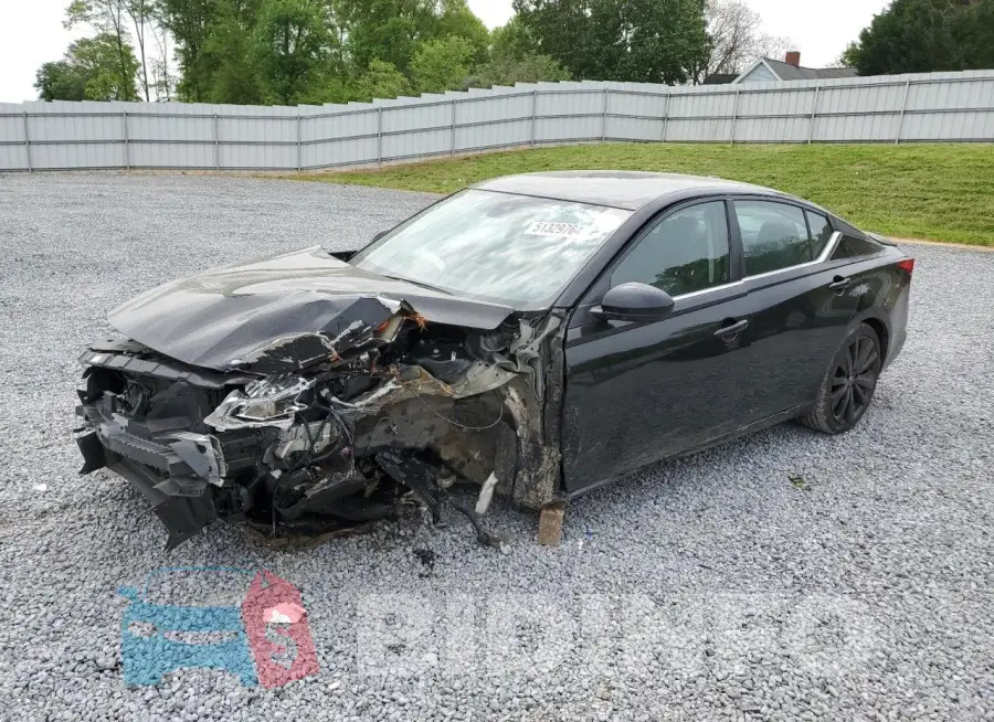 1N4BL4CV5NN318372 Photo# 1