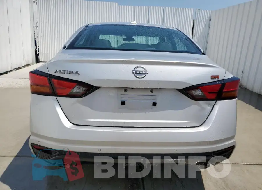 1N4BL4CV9PN383034 Photo# 6