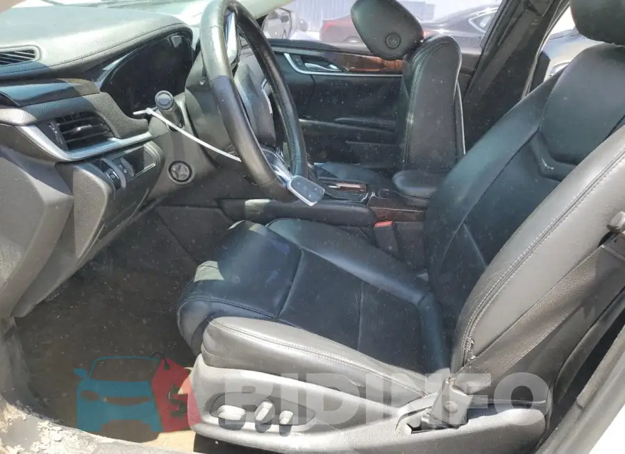 2G61M5S3XG9117777 Photo# 7
