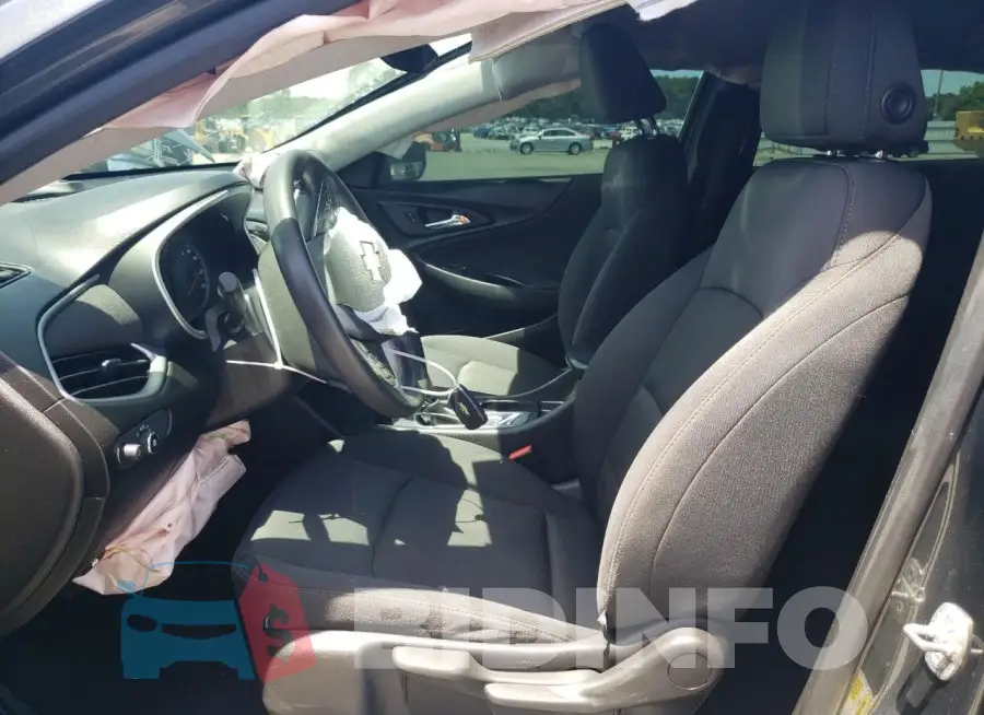 1G1ZB5ST6HF107819 Photo# 7