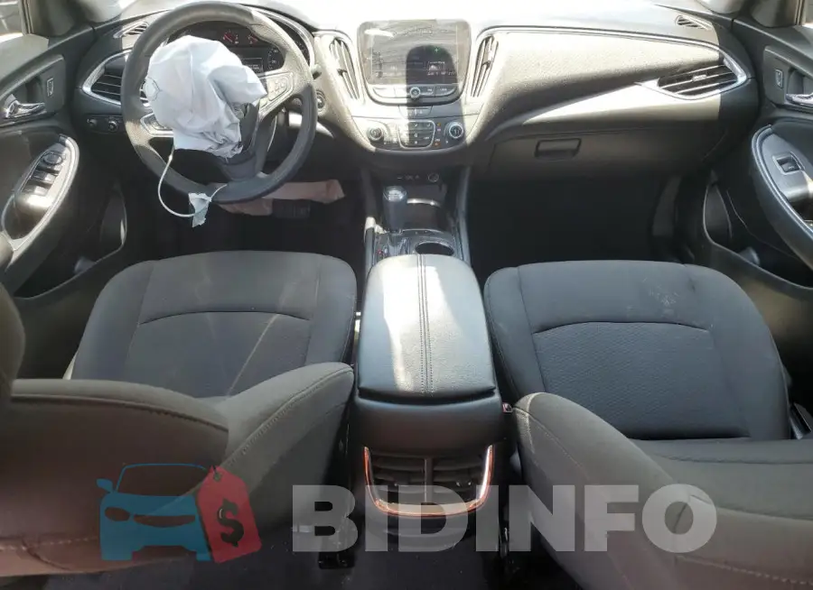 1G1ZD5ST3LF150808 Photo# 8