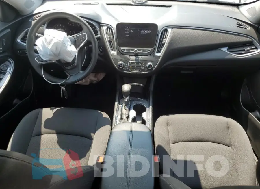 1G1ZD5ST3PF205294 Photo# 8