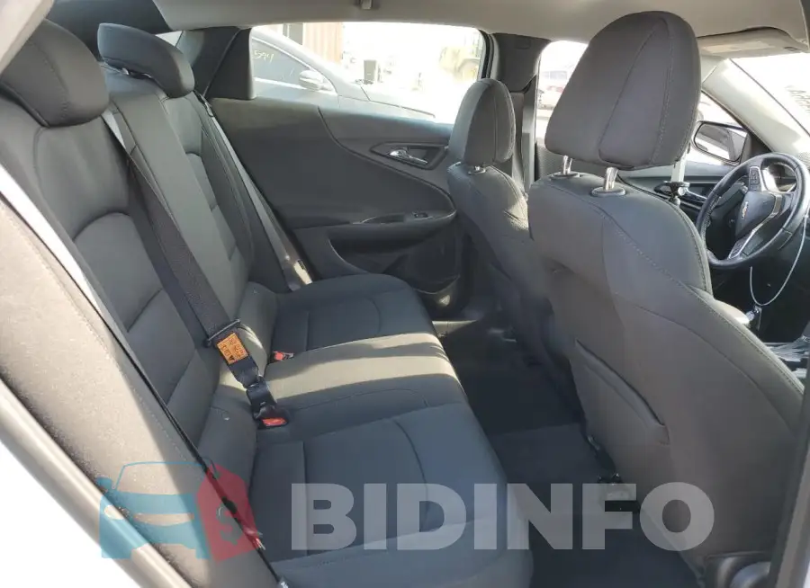 1G1ZG5ST6LF129247 Photo# 10