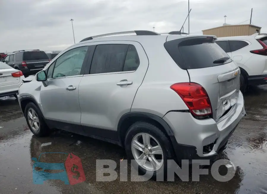 KL7CJLSB5JB597871 Photo# 2