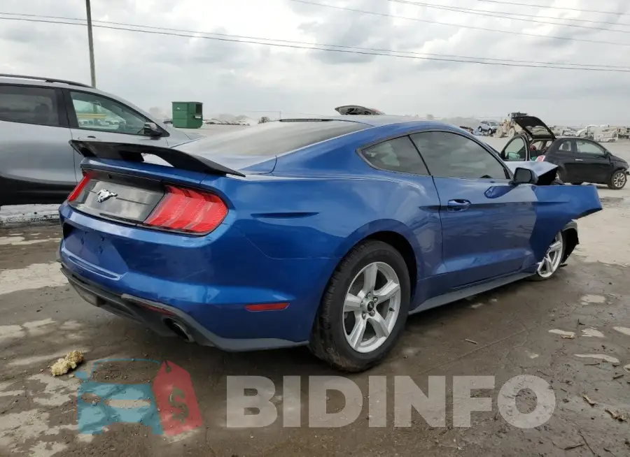 1FA6P8THXJ5106584 Photo# 3