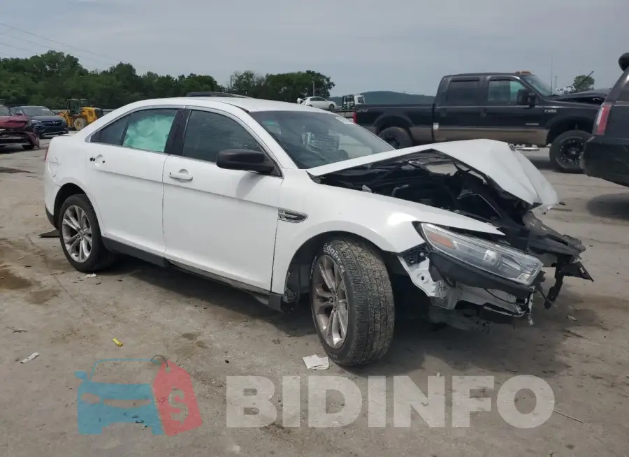 1FAHP2L81HG117865 Photo# 4