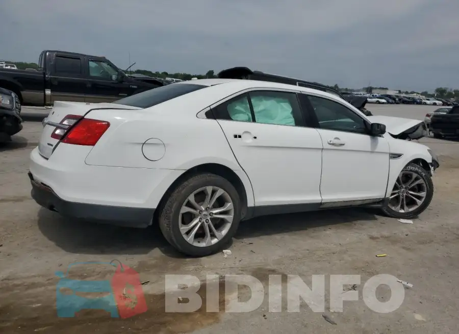 1FAHP2L81HG117865 Photo# 3