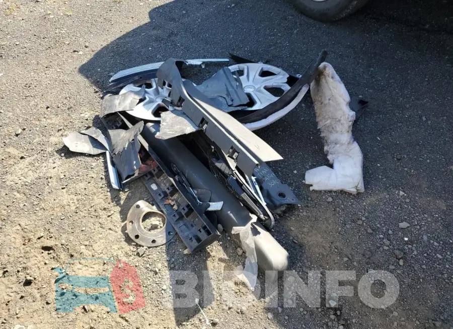 1FAHP2MK3KG113138 Photo# 12