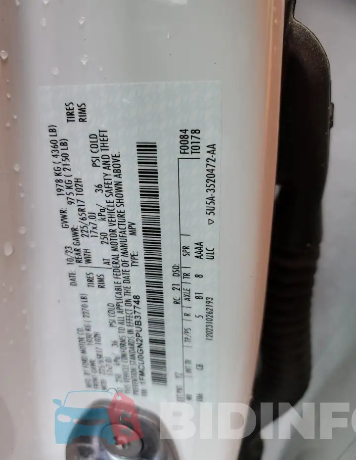 1FMCU0GN2PUB37748 Photo# 13