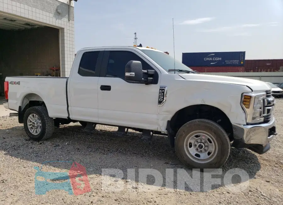 1FT7X2B65KED52939 Photo# 4