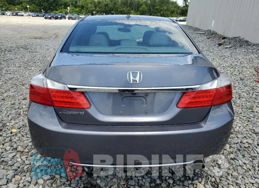 1HGCR2F8XFA245534 Photo# 6