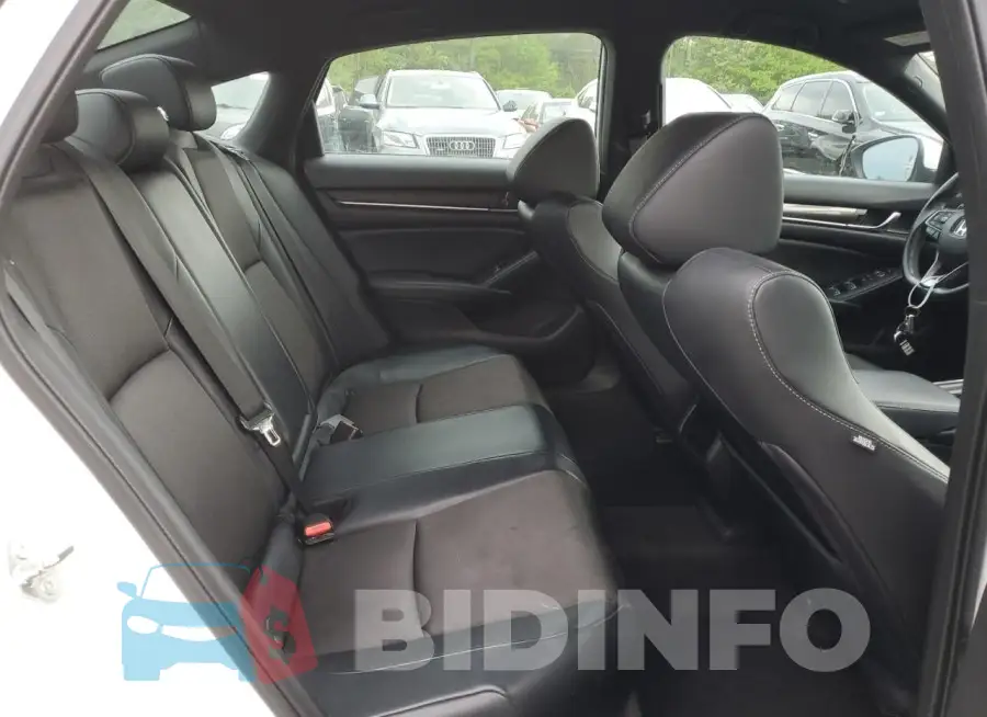 1HGCV1F38JA171971 Photo# 10
