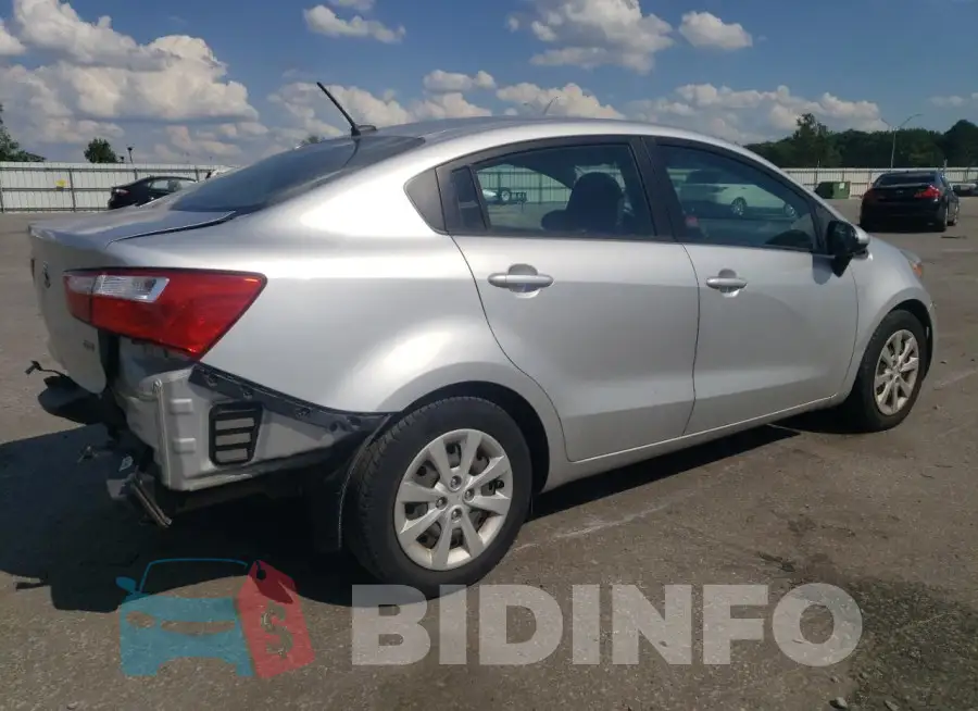 KNADM4A38G6606365 Photo# 3