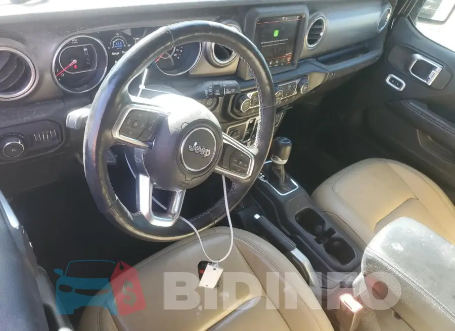 1C4HJXFG2JW112259 Photo# 8