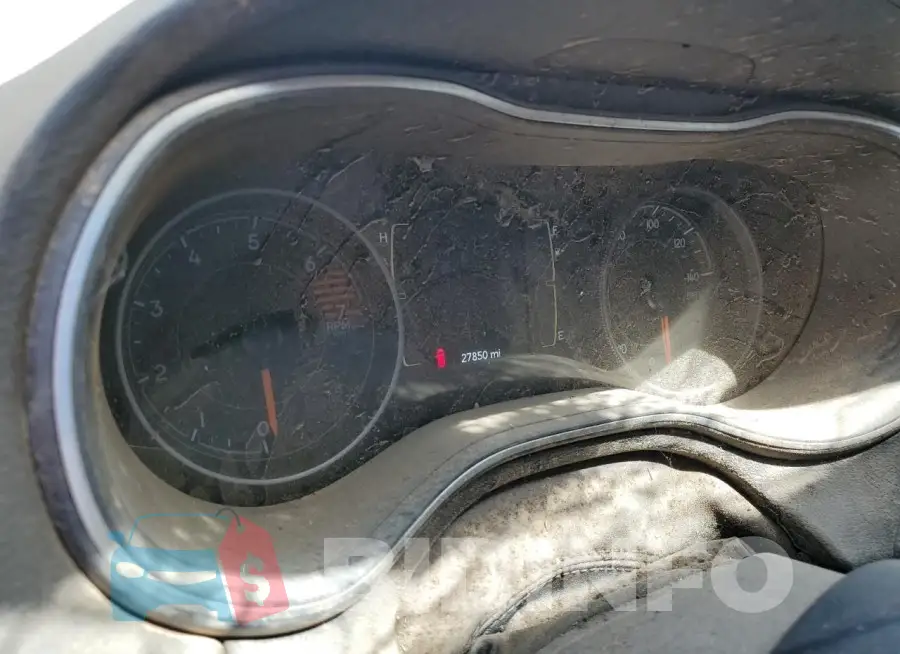1C4PJMCBXKD453800 Photo# 9