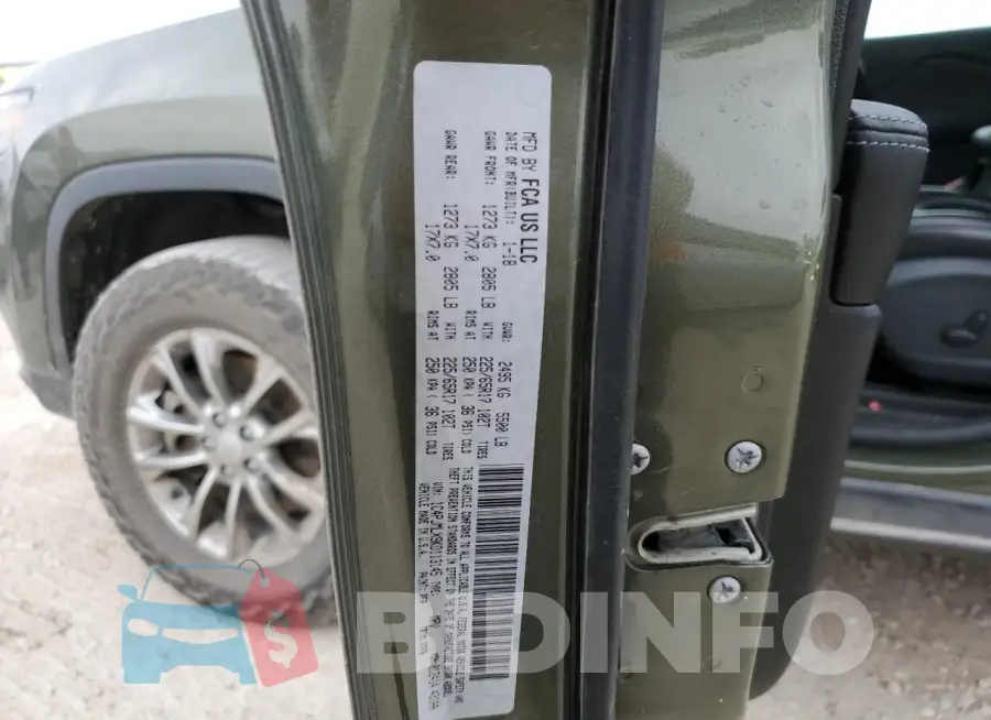 1C4PJMLX9KD113145 Photo# 13