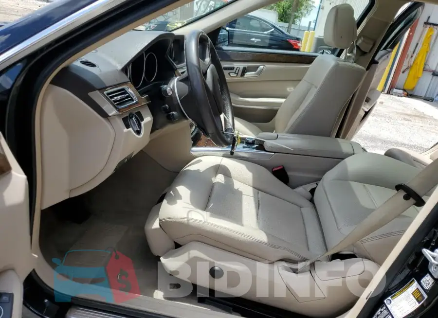 WDDHF8JB5GB175607 Photo# 7