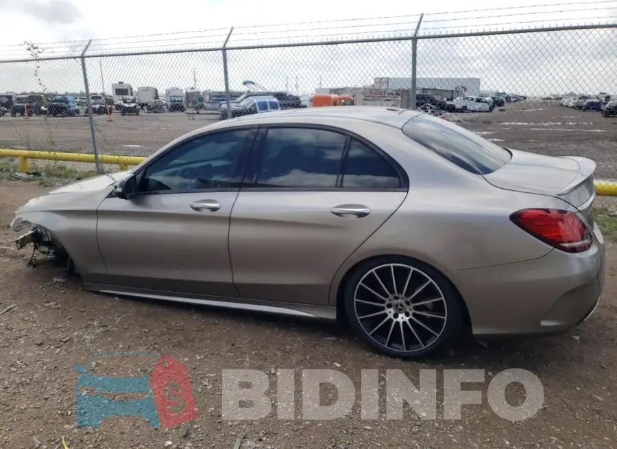 WDDWF8DB9KR458093 Photo# 2