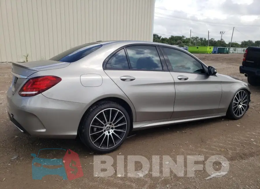 WDDWF8DB9KR458093 Photo# 3