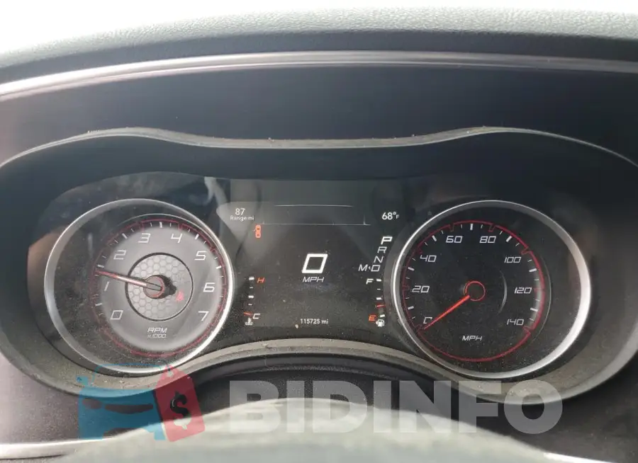 2C3CDXFG6FH863702 Photo# 9