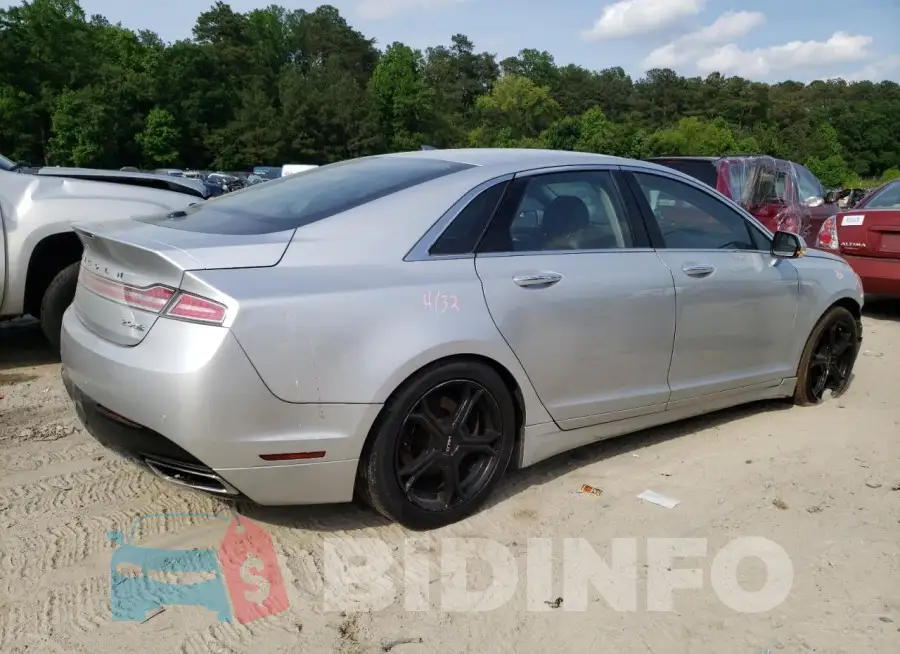 3LN6L2J96GR600182 Photo# 3