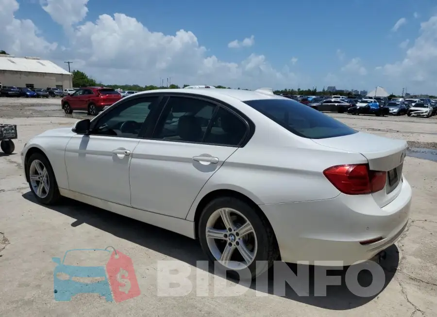 WBA3A5G55FNS90401 Photo# 2