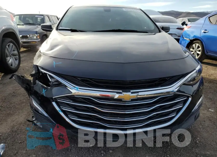 1G1ZB5ST4NF190937 Photo# 5