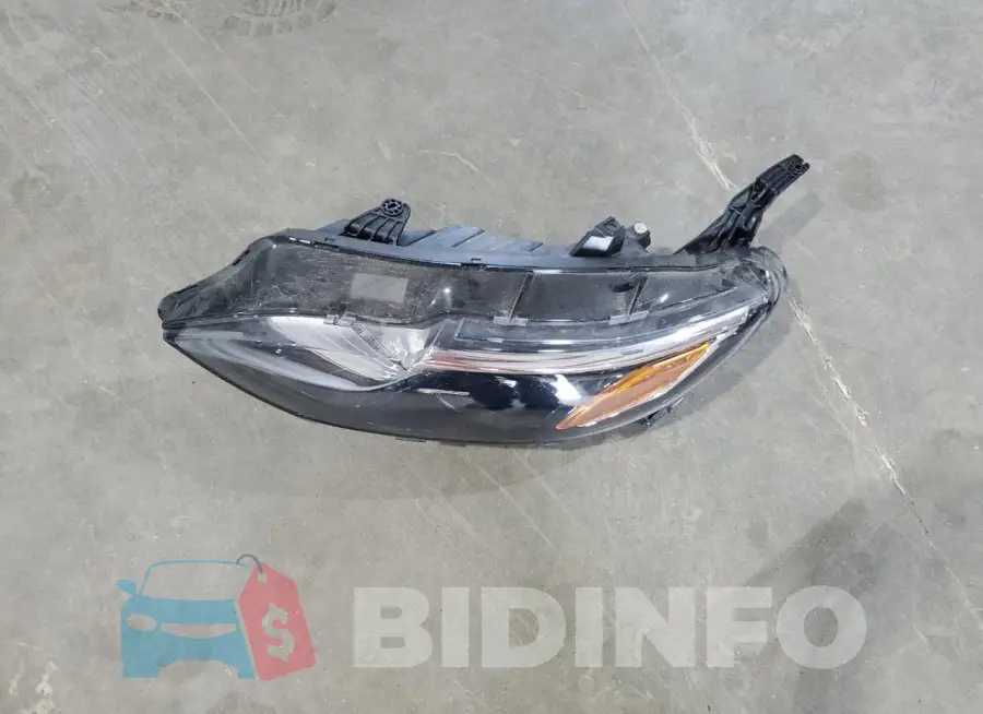 1G1ZD5ST3PF177092 Photo# 12