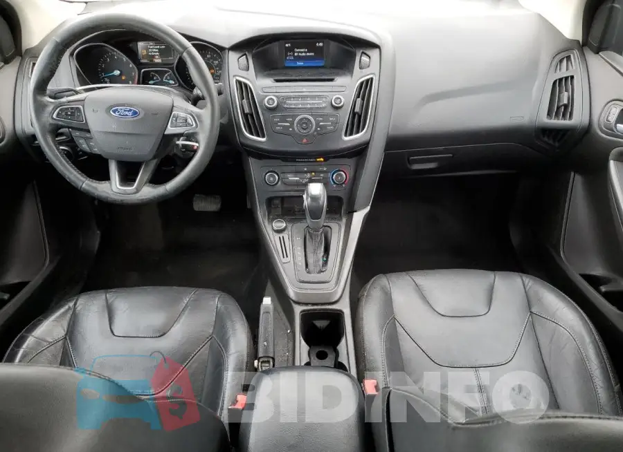 1FADP3F25GL306018 Photo# 8