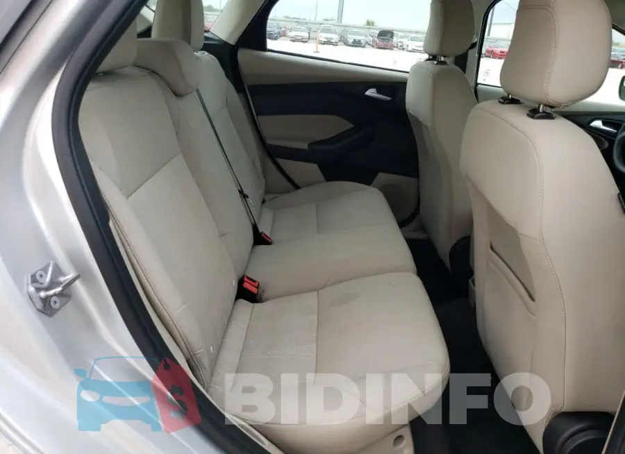 1FADP3K28JL280088 Photo# 10
