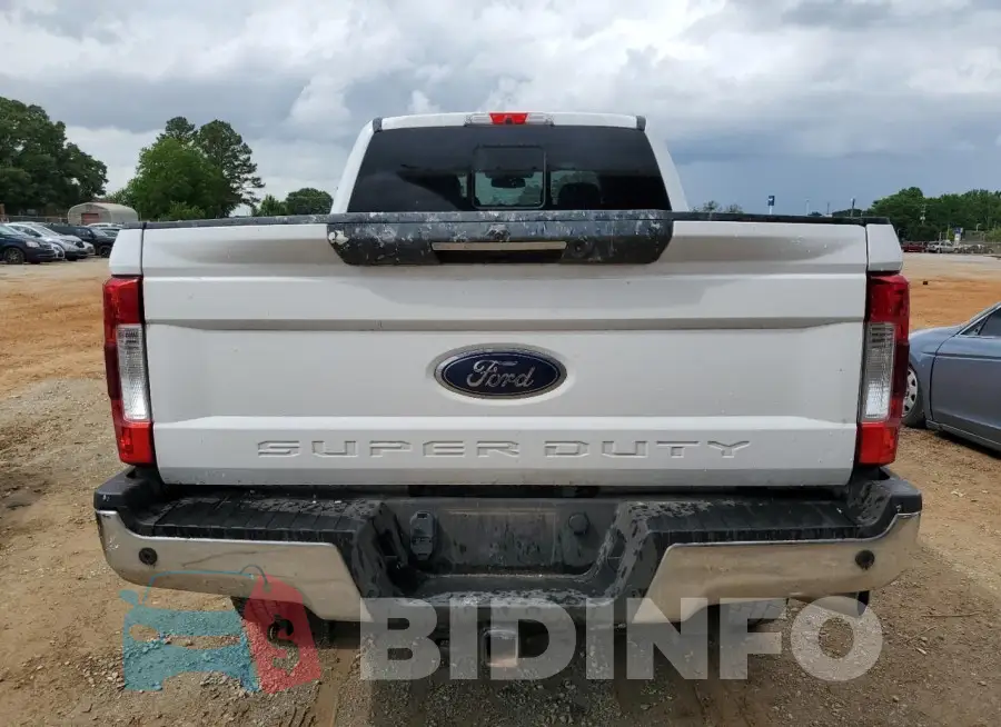 1FT7W2B65KEF94746 Photo# 6