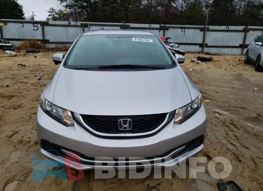 19XFB2F71FE023923 Photo# 5