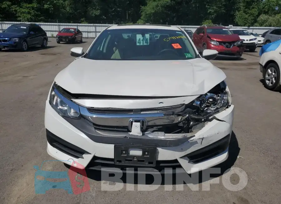 19XFC2F70GE234237 Photo# 5