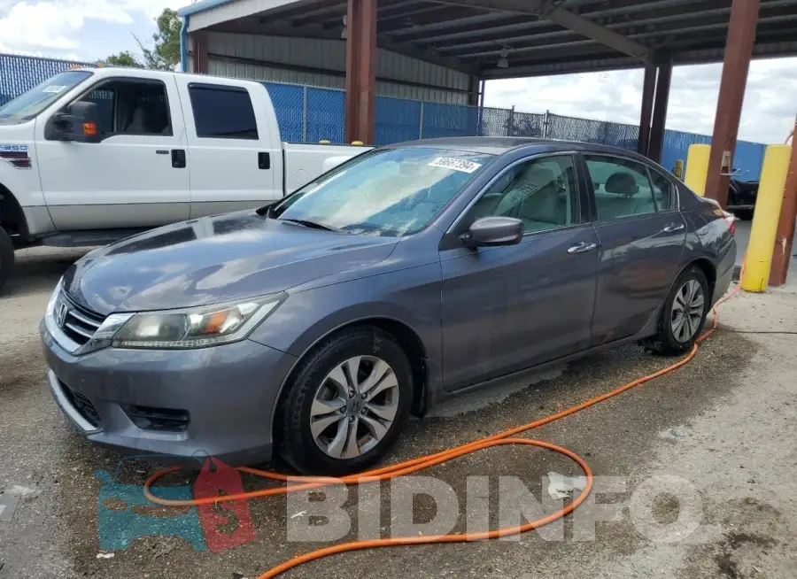 1HGCR2F37FA172384 Photo# 1