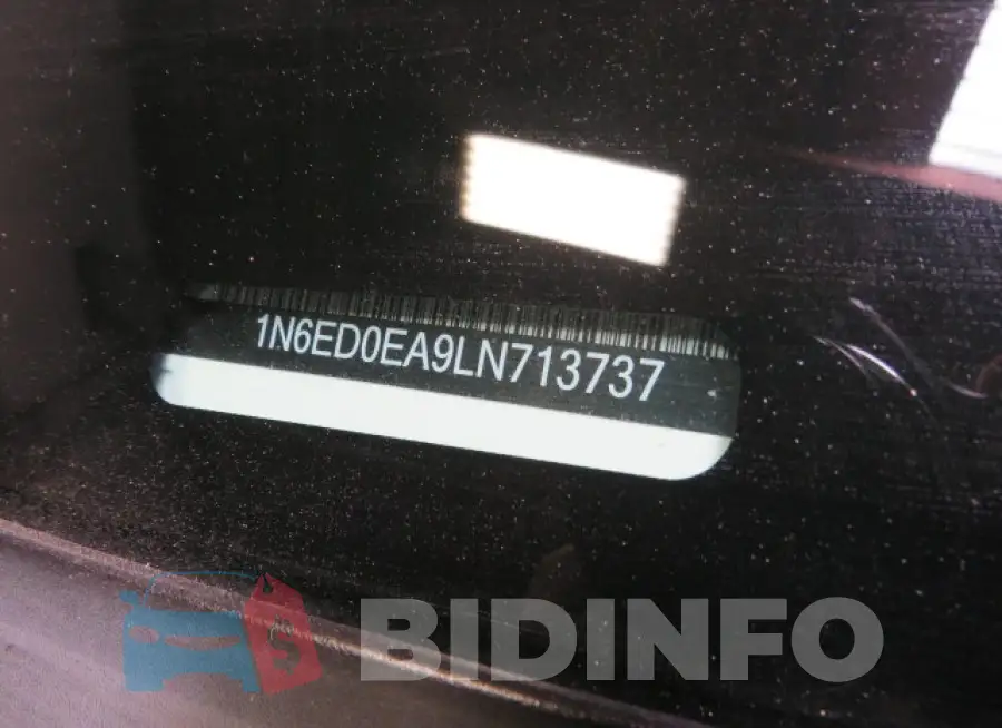 1N6ED0EA9LN713737 Photo# 10