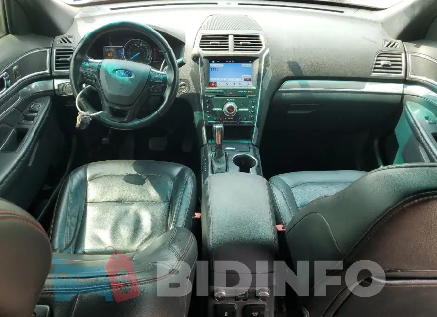 1FM5K8GT7HGA37656 Photo# 8