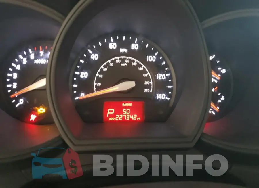 KNADM5A39F6516677 Photo# 9