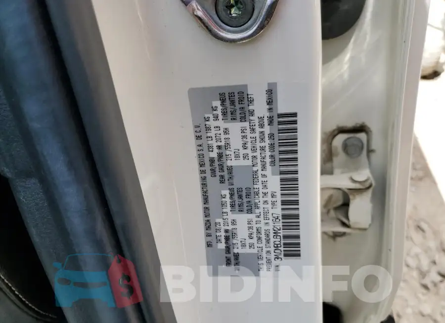 3MVDMBCL6MM211647 Photo# 12