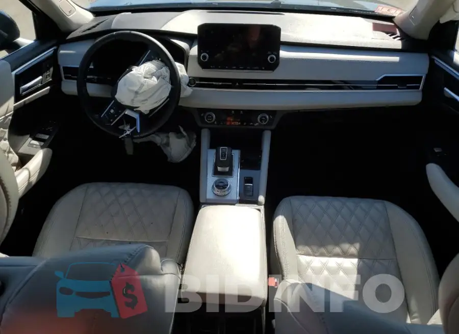 JA4J4VA84PZ009441 Photo# 8