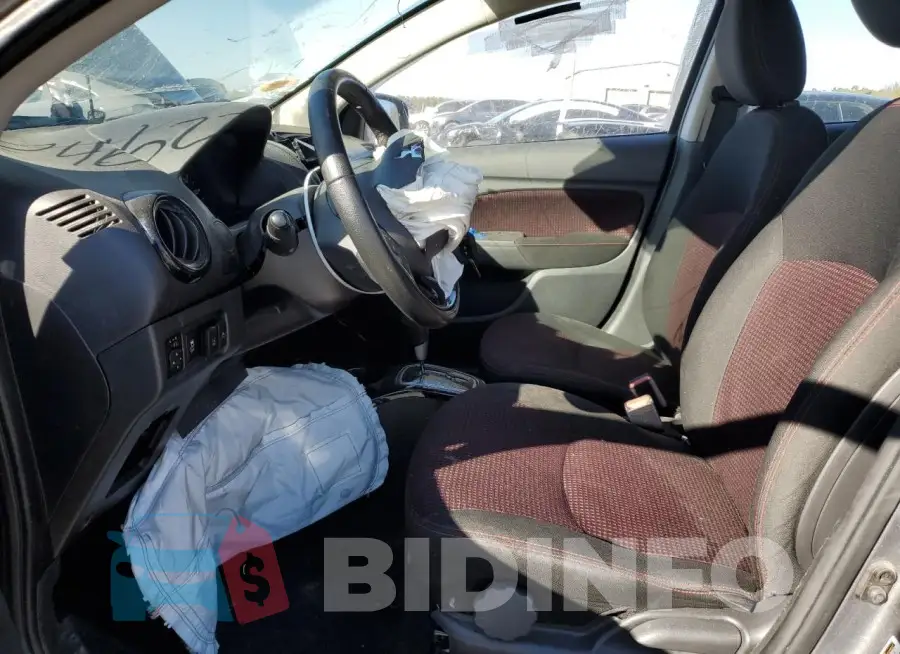 ML32AWHJ6PH002887 Photo# 7