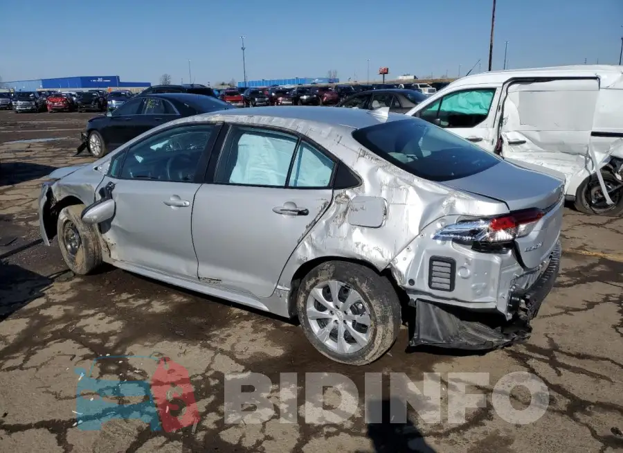 5YFEPMAE5NP273094 Photo# 2