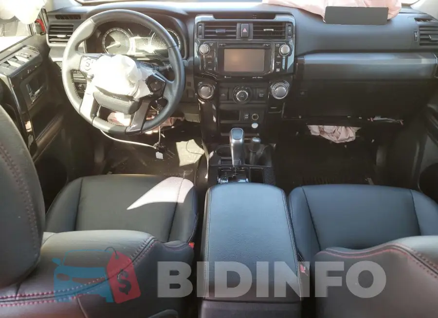 JTEBU5JR3H5420983 Photo# 8