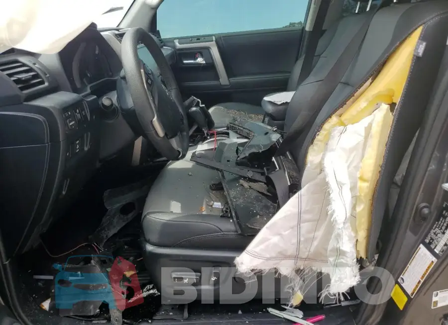 JTEFU5JR3M5242083 Photo# 7