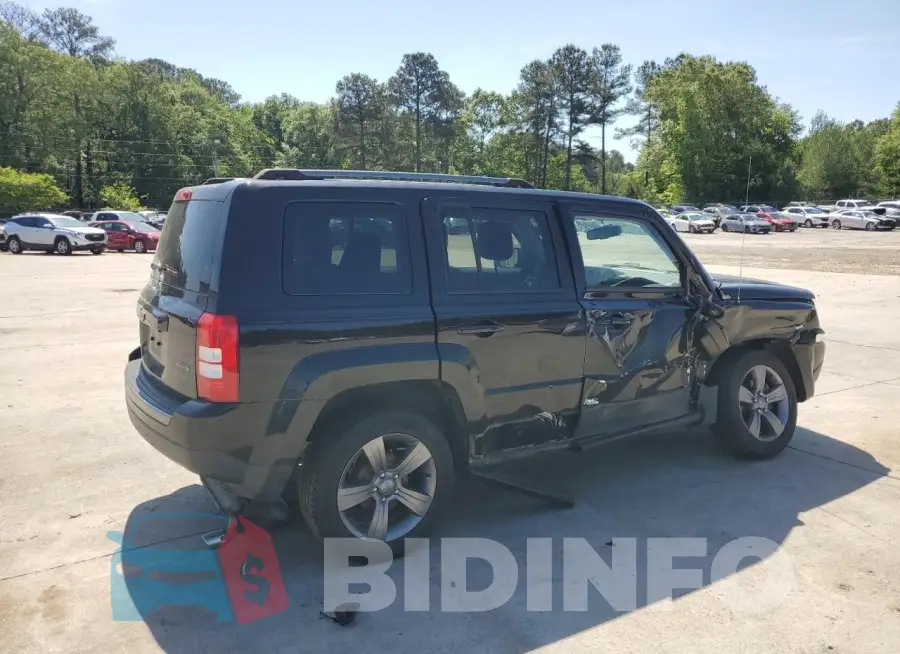 1C4NJPBA7GD677910 Photo# 3
